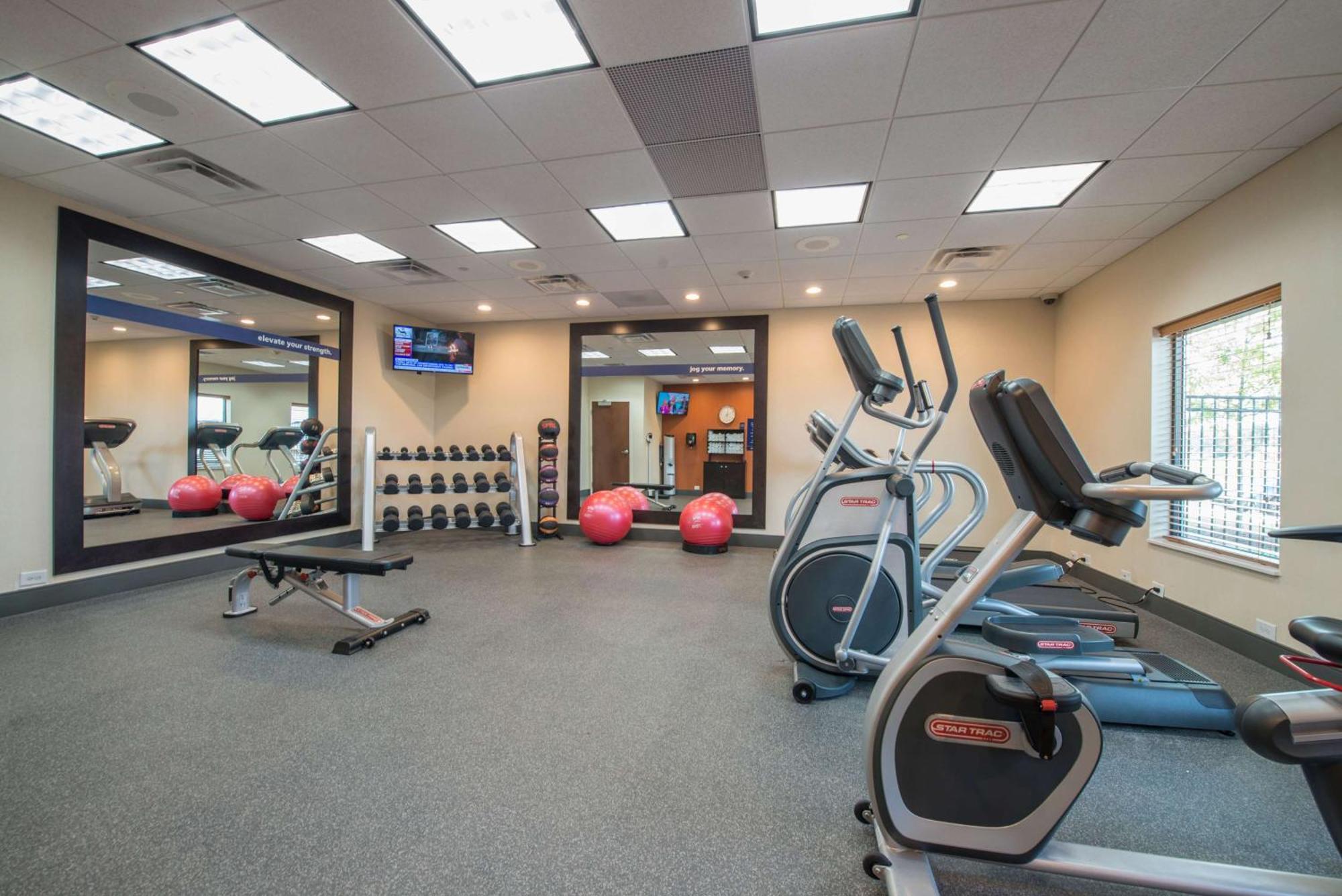Hampton Inn Waynesboro Zewnętrze zdjęcie